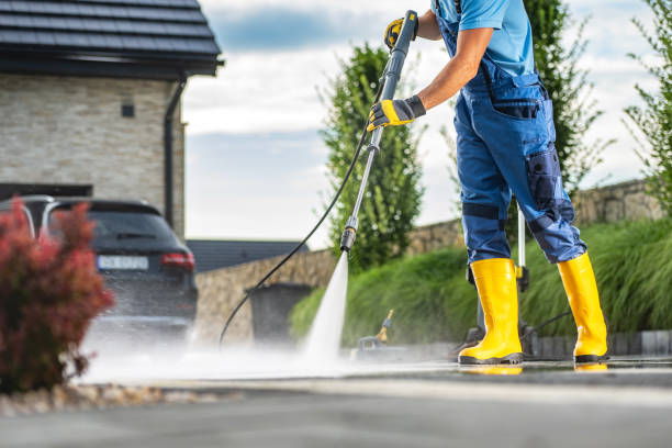 Best Pool Deck Cleaning in Powell, TN